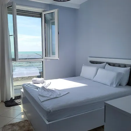 Alex's 2 Lägenhet Durrës