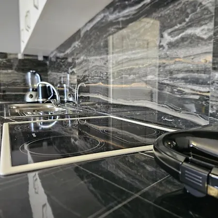 Alex's 2 شقة دراس